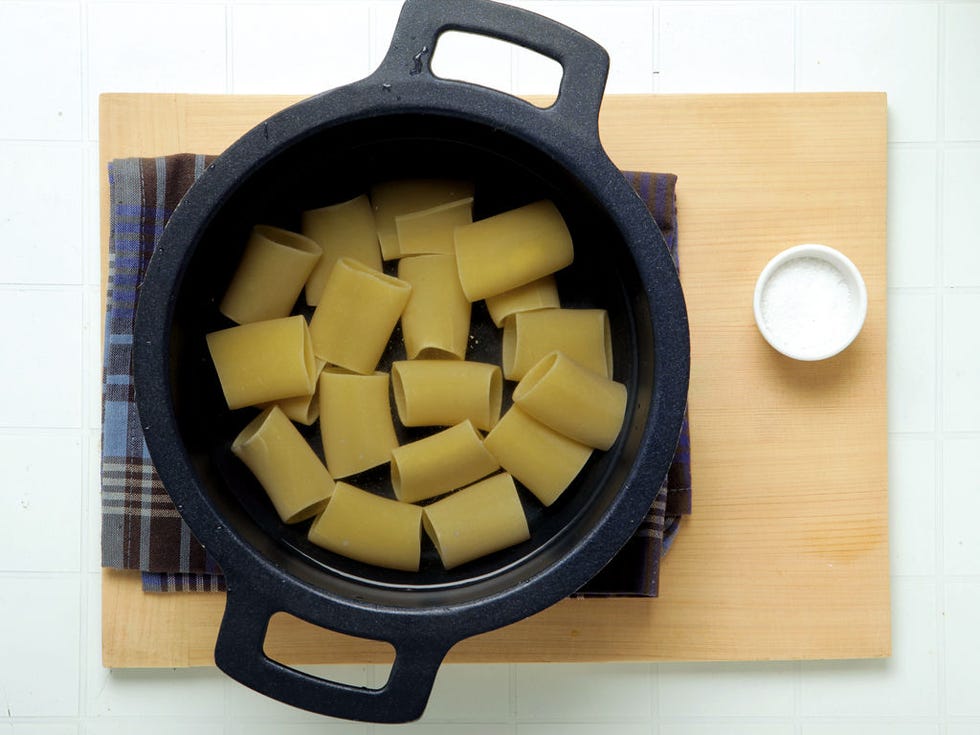 Cuisine, Black, Recipe, Rectangle, Circle, Square, Kitchen utensil, Box, 