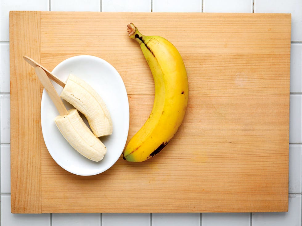 Banana family, Banana, Food, Cooking plantain, Superfood, Plant, Fruit, Produce, Cuisine, Ingredient, 