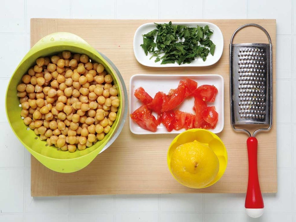 Food, Ingredient, Produce, Tableware, Vegetable, Dishware, Bell peppers and chili peppers, Kitchen utensil, Leaf vegetable, Communication Device, 