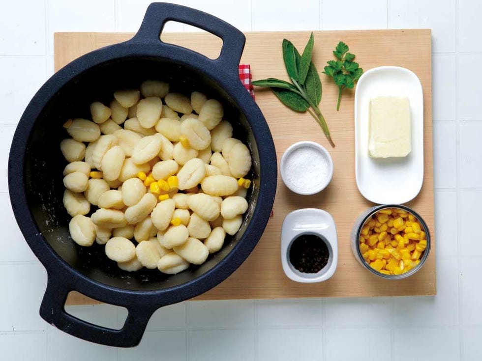 Food, Ingredient, Cuisine, Produce, Cookware and bakeware, Dish, Meal, Recipe, Dishware, Vegetable, 
