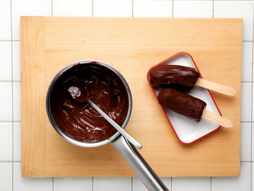 Food, Brown, Cuisine, Ingredient, Chocolate, Spoon, Kitchen utensil, Chocolate spread, Dish, Snack, 