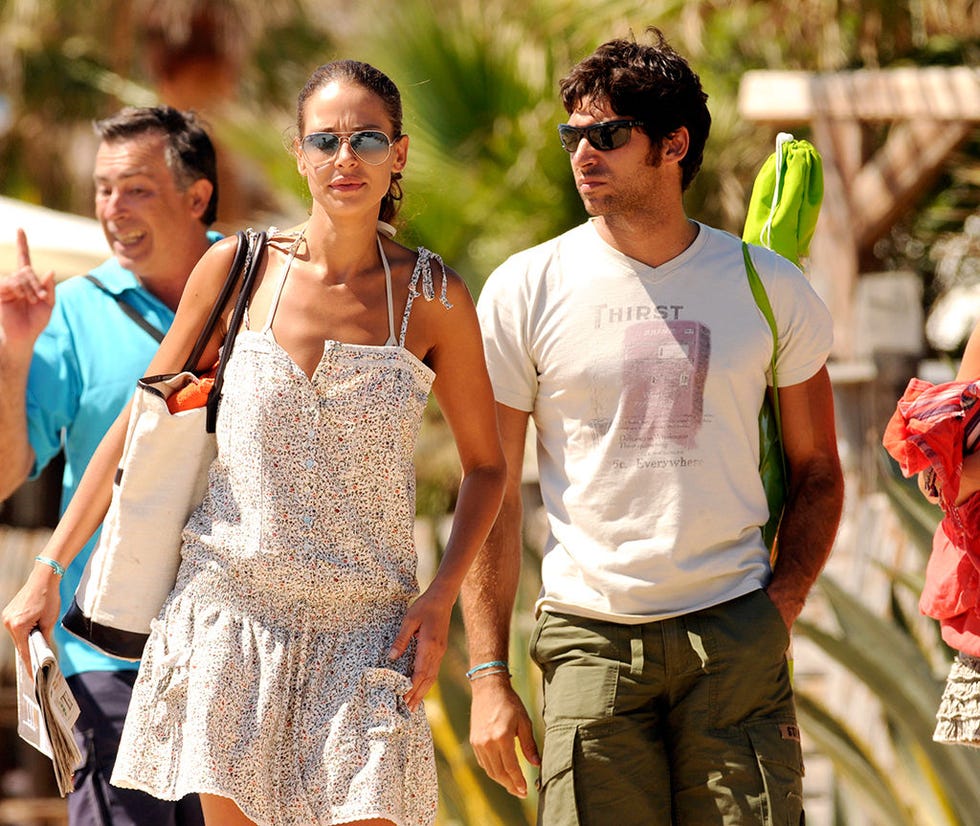 Eyewear, Vision care, Sunglasses, Fashion accessory, Dress, Bag, Goggles, Necklace, Luggage and bags, Belt, 