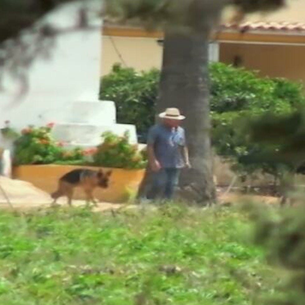 Human, Photograph, Hat, Adaptation, Rural area, Shrub, Sun hat, Working animal, Fedora, Dog breed, 