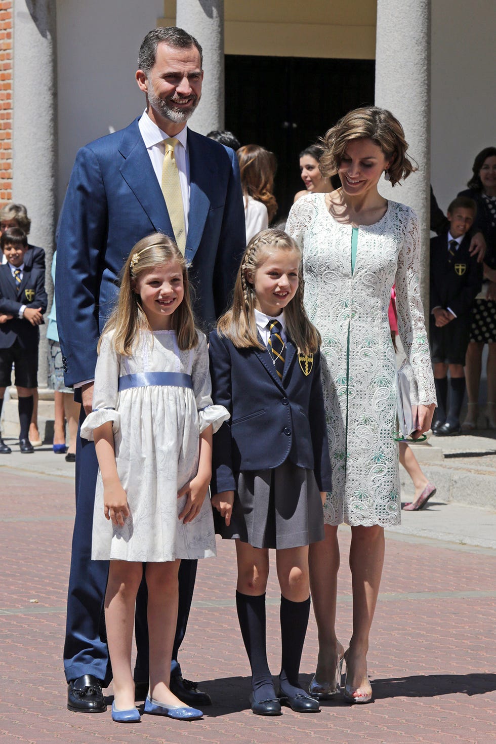 Clothing, Hair, Footwear, Leg, Smile, Trousers, Coat, Shirt, Dress shirt, Outerwear, 