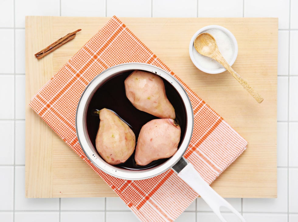 Food, Dishware, Cuisine, Ingredient, Kitchen utensil, Tableware, Serveware, Dish, Cutlery, Spoon, 