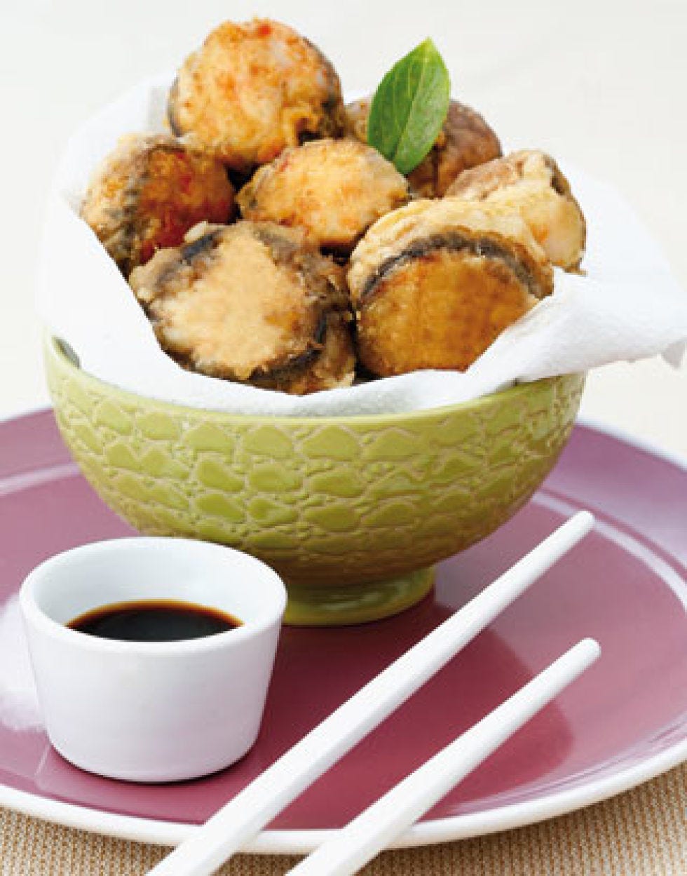 Serveware, Dishware, Food, Cup, Cuisine, Ingredient, Tableware, Drink, Drinkware, Kitchen utensil, 