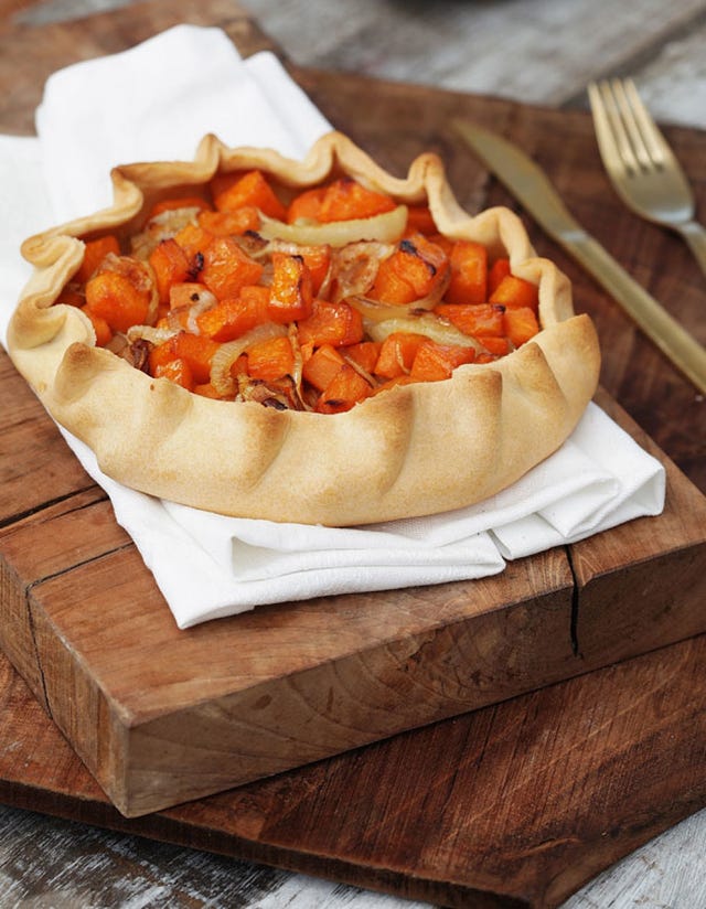 Food, Dish, Recipe, Tableware, Cuisine, Orange, Produce, Ingredient, Kitchen utensil, Cutlery, 