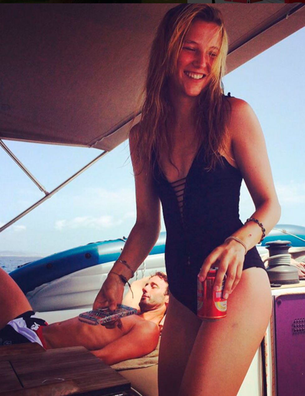 Fun, Recreation, Summer, Vacation, Thigh, Beauty, Sun tanning, Muscle, Swimwear, Chest, 