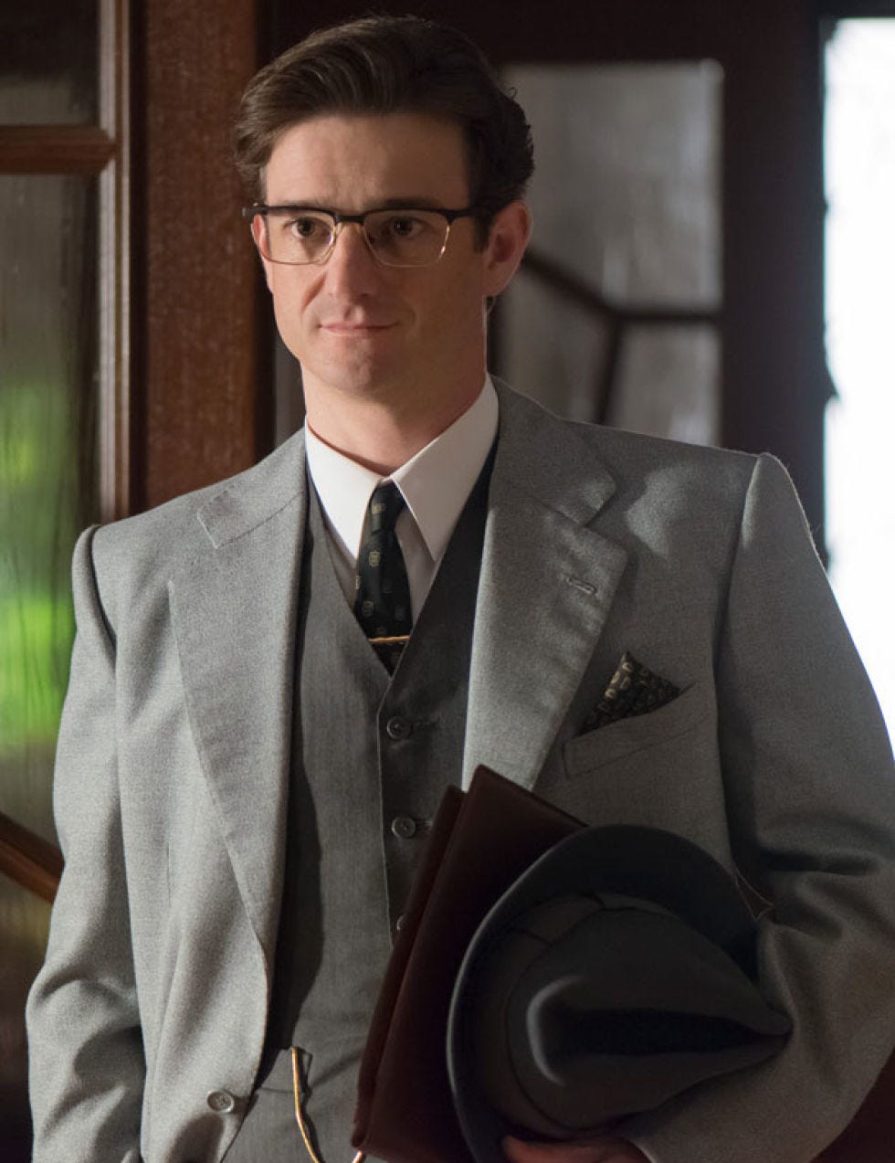 Clothing, Eyewear, Glasses, Audio equipment, Vision care, Coat, Dress shirt, Collar, Sleeve, Shirt, 