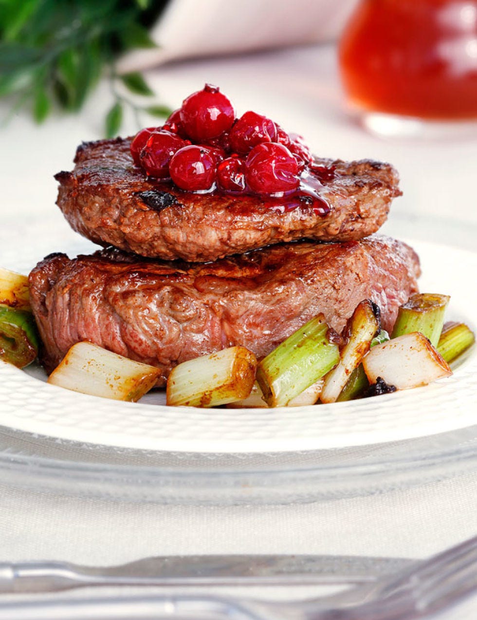 Food, Cuisine, Ingredient, Produce, Tableware, Beef, Serveware, Recipe, Pork, Dish, 