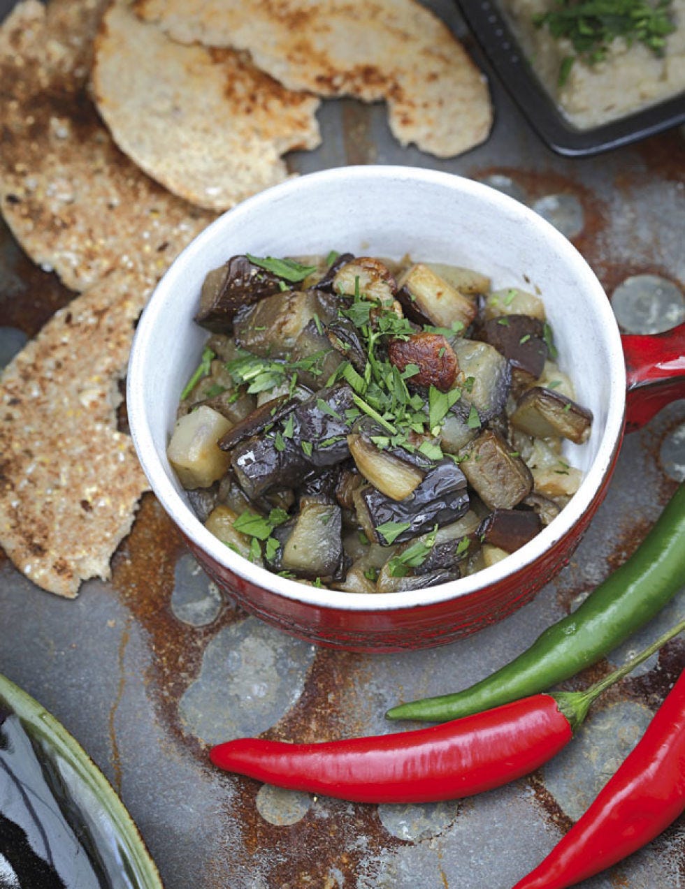 Food, Cuisine, Ingredient, Dish, Meal, Produce, Vegetable, Tableware, Bird's eye chili, Recipe, 