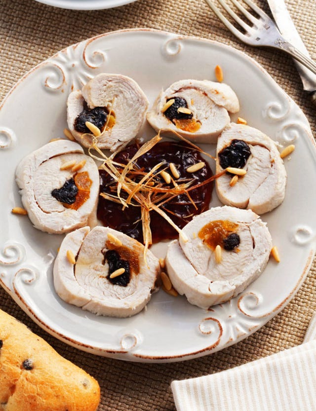 Food, Cuisine, Dishware, Serveware, Finger food, Plate, Dish, Dessert, Tableware, Recipe, 