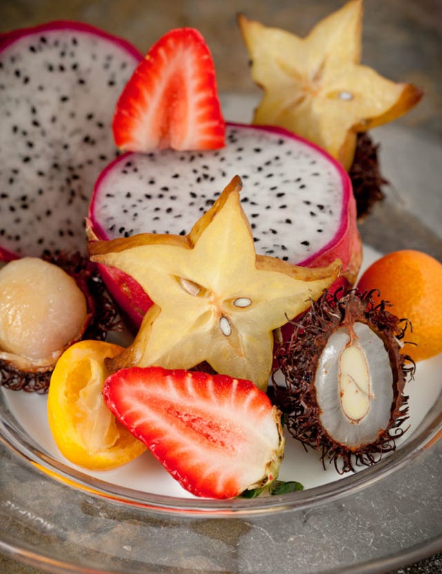 Food, Sweetness, Produce, Fruit, Natural foods, Ingredient, Serveware, Tableware, Strawberry, Strawberries, 