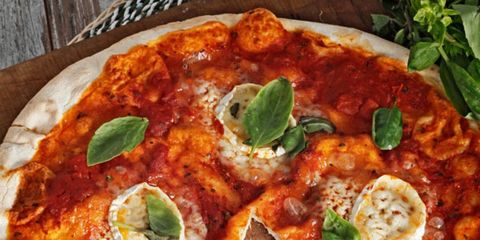 Food, Pizza, Ingredient, Baked goods, Dish, Recipe, Plate, California-style pizza, Pizza cheese, Cuisine, 