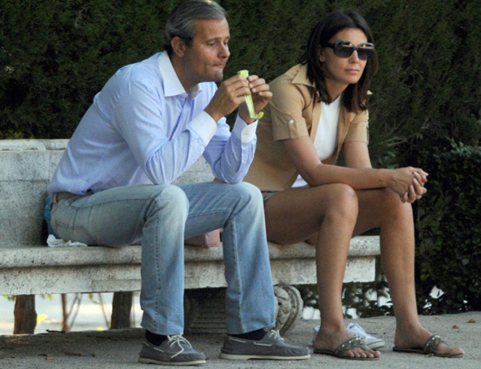 Clothing, Footwear, Leg, Human body, Sitting, Shirt, Shoe, Human leg, Jeans, Leisure, Clothing, Footwear, Leg, Human body, Sitting, Shirt, Shoe, Human leg, Jeans, Leisure,