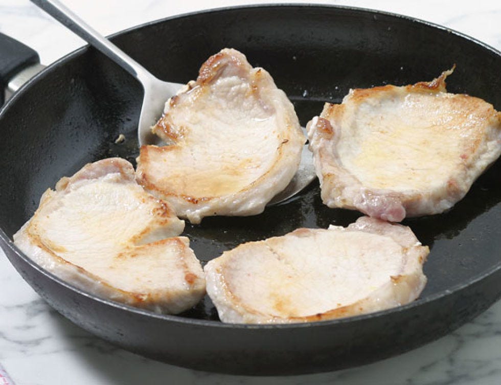 Food, Ingredient, Recipe, Animal product, Cooking, Dish, Pan frying, Frying, Cookware and bakeware, Peach, 
