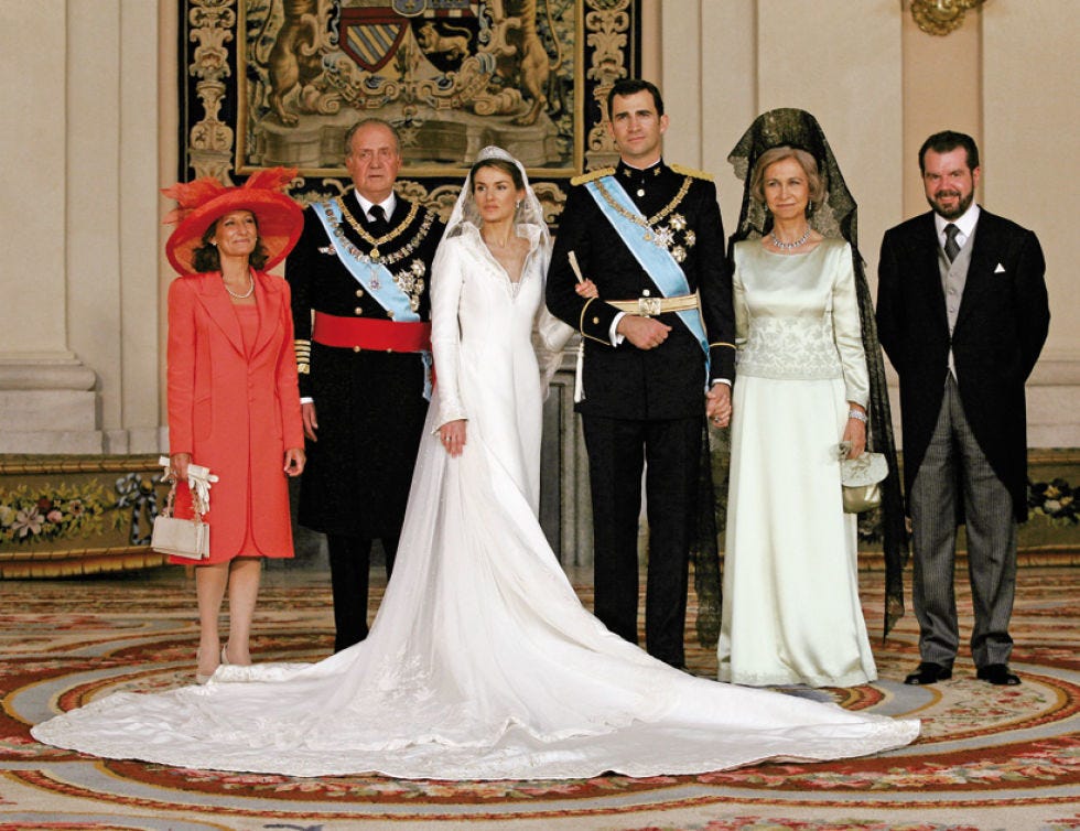 Event, Trousers, Coat, Bridal clothing, Outerwear, Suit, Dress, Formal wear, Gown, Bride, 