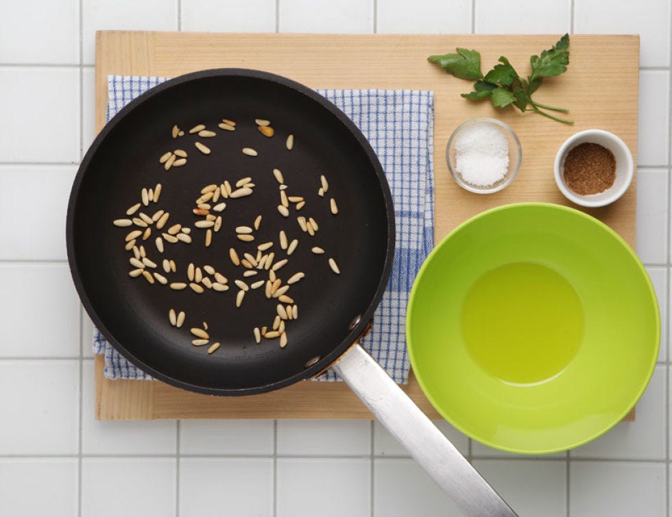 Dishware, Ingredient, Serveware, Ceramic, Porcelain, Herb, Circle, Spice, Tile, Kitchen utensil, 