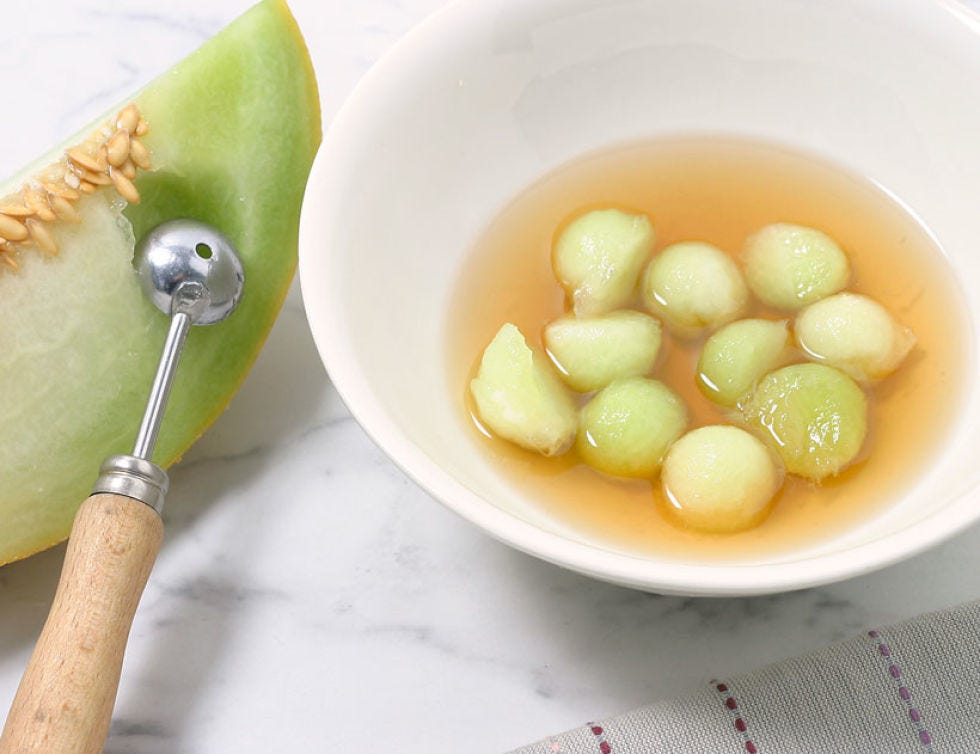 Fluid, Food, Dishware, Dish, Produce, Ingredient, Kitchen utensil, Fruit, Serveware, Recipe, 