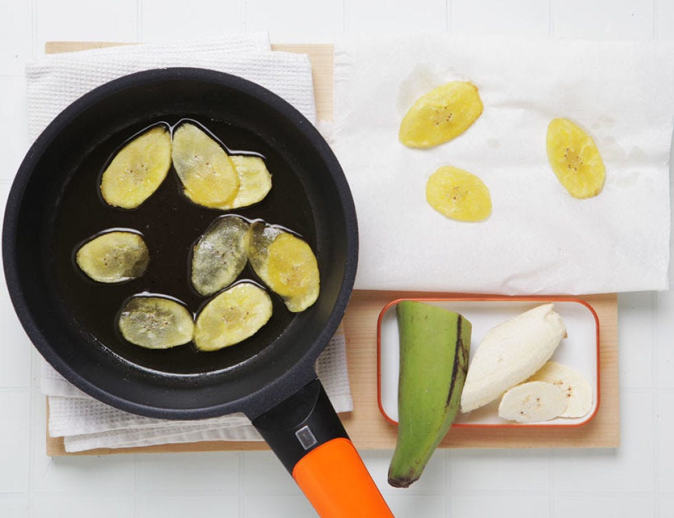 Food, Ingredient, Fruit, Produce, Dishware, Frying pan, Cooking, Cookware and bakeware, Recipe, Kitchen utensil, 