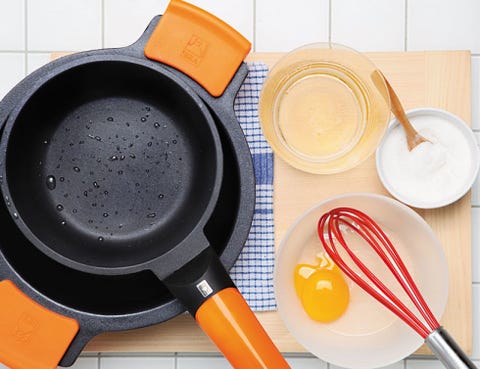 Dishware, Serveware, Kitchen utensil, Ingredient, Orange, Cutlery, Tableware, Cookware and bakeware, Home appliance, Meal, 