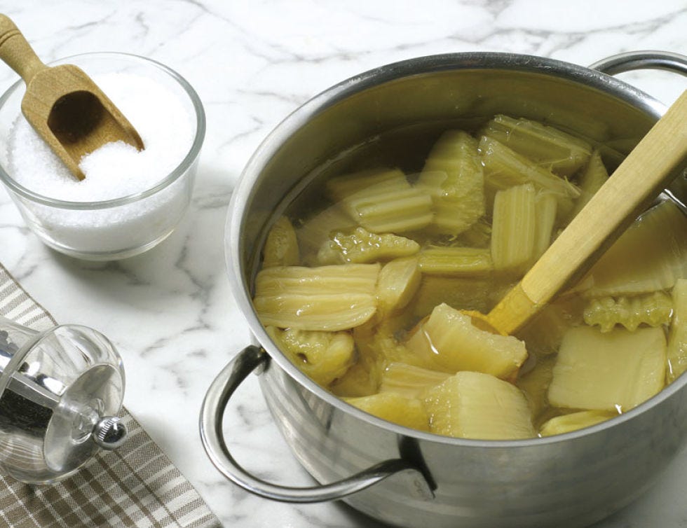 Food, Fluid, Ingredient, Serveware, Tableware, Drink, Recipe, Kitchen utensil, Cuisine, Produce, 