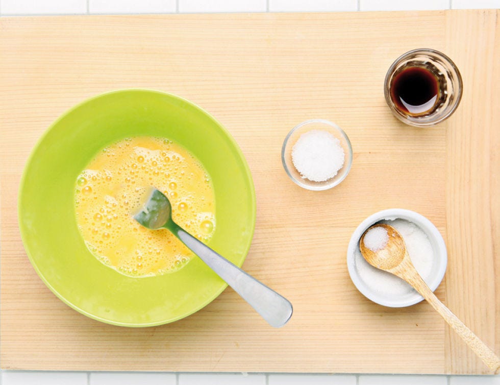 Food, Dishware, Cuisine, Serveware, Tableware, Kitchen utensil, Dish, Ingredient, Recipe, Spoon, 