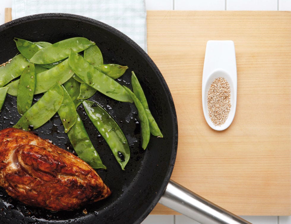 Food, Ingredient, Dishware, Plate, Dish, Cooking, Recipe, Bowl, Serveware, Kitchen utensil, 