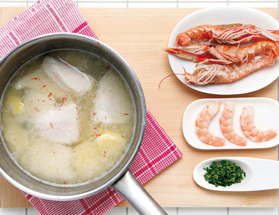 Fluid, Food, Ingredient, Dishware, Cuisine, Tableware, Dish, Recipe, Arthropod, Animal product, 