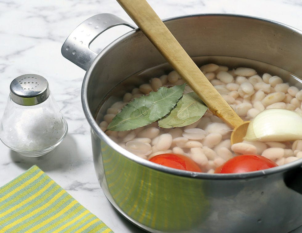 Food, Ingredient, Dishware, Serveware, Produce, Drinkware, Kitchen utensil, Bean, Flowering plant, Home accessories, 
