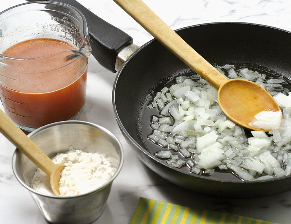 Food, Ingredient, Cuisine, Cookware and bakeware, Recipe, Liquid, Bowl, Cooking, Drink, Mixing bowl, 