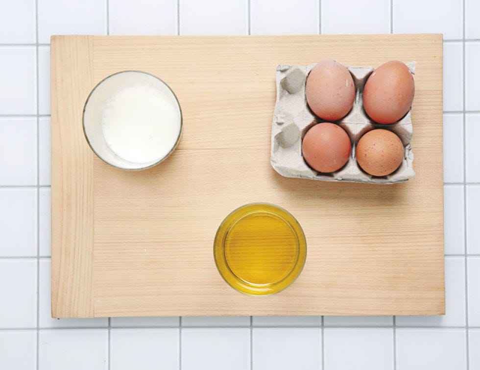 Ingredient, Dishware, Egg, Serveware, Egg, Peach, Rectangle, Circle, Kitchen utensil, Oval, 