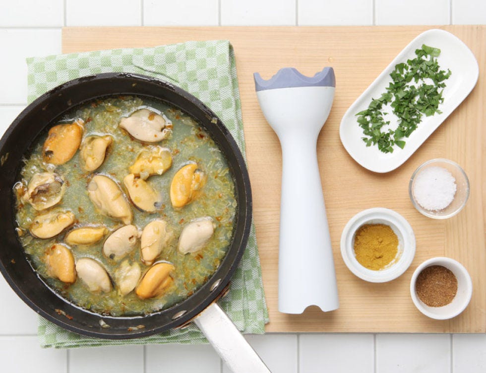 Food, Ingredient, Cookware and bakeware, Recipe, Condiment, Cooking, Produce, Spice, Frying, Dish, 