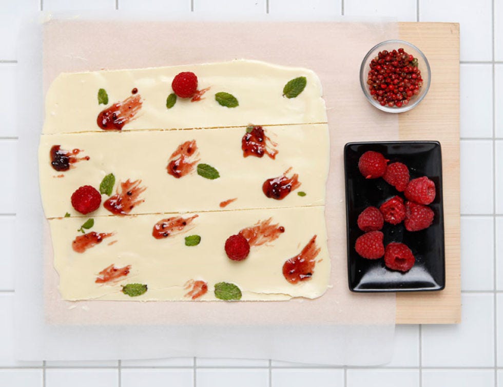 Food, Produce, Fruit, Natural foods, Ingredient, Dishware, Berry, Frutti di bosco, Food group, Strawberries, 