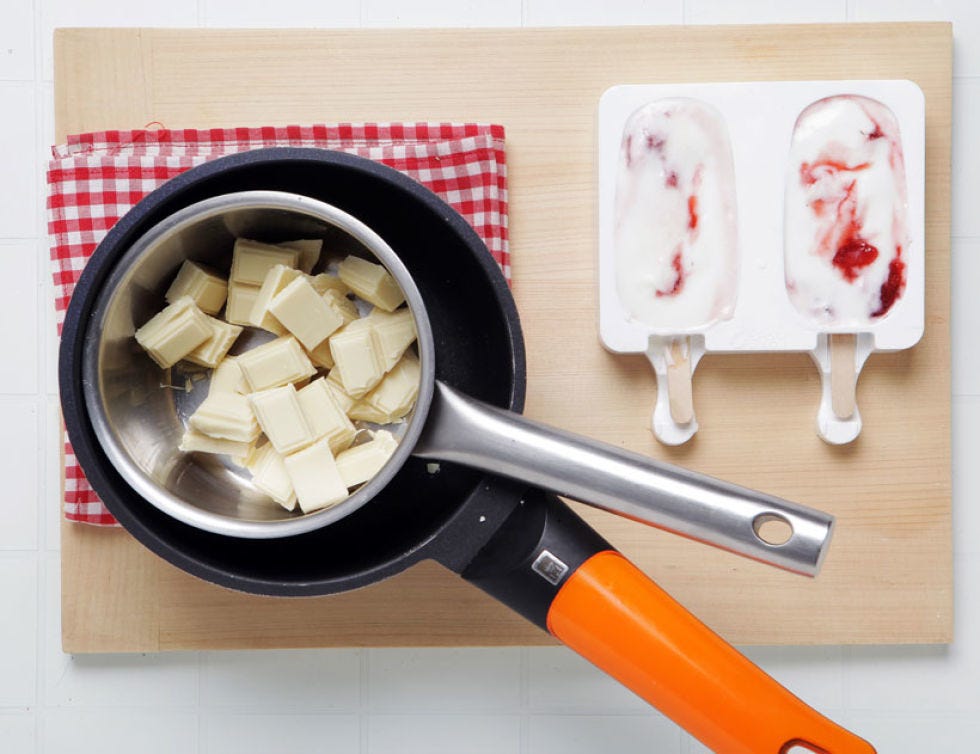 Food, Cuisine, Ingredient, Tableware, Recipe, Dishware, Kitchen utensil, Dish, Dairy, Peach, 