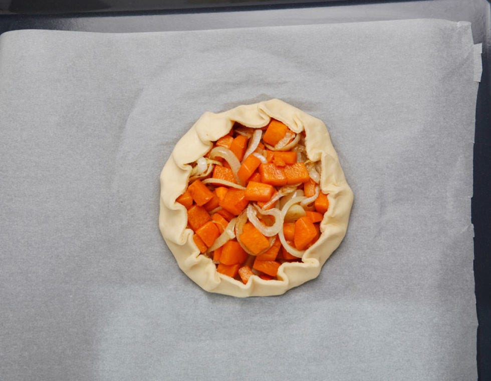Food, Cuisine, Orange, Recipe, Fast food, Home accessories, Produce, Bowl, 