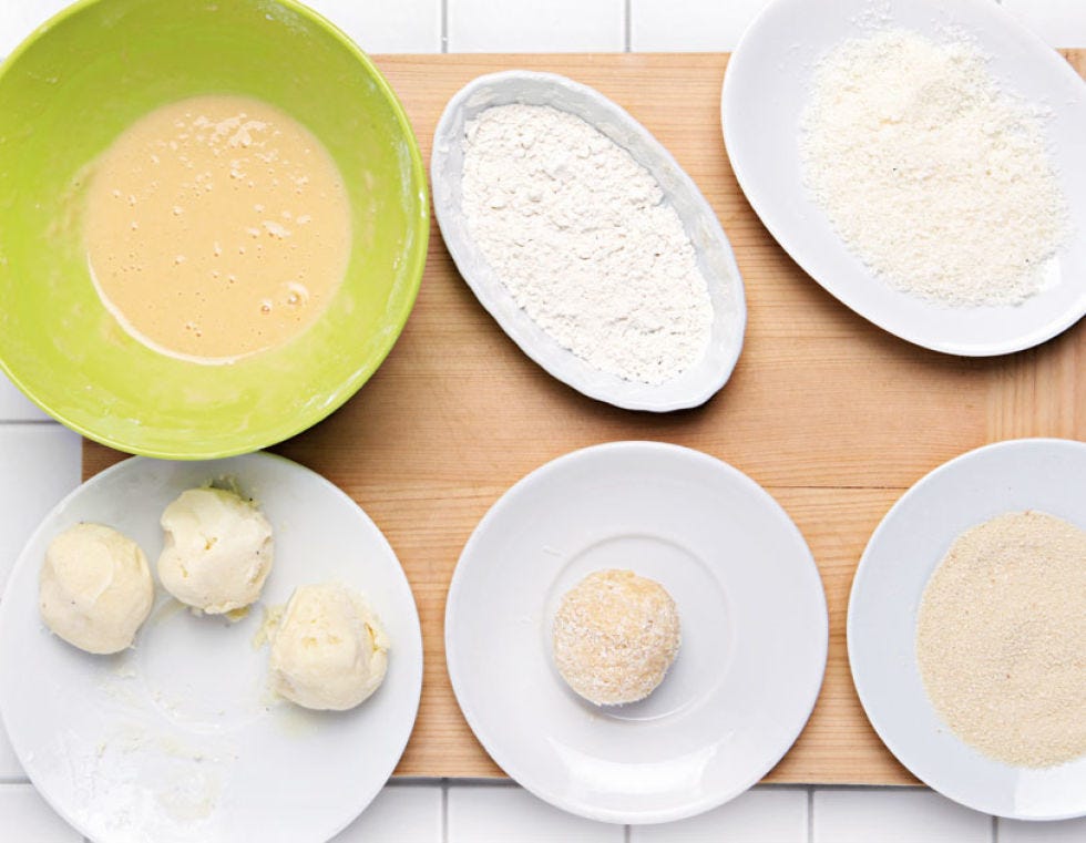 Ingredient, Food, Dishware, Flour, Powder, Serveware, Spice, Cuisine, Condiment, All-purpose flour, 