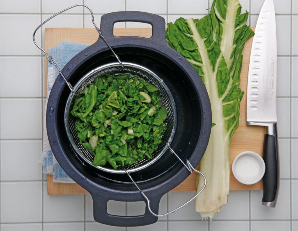 Cuisine, Cookware and bakeware, Food, Ingredient, Cooking, Dishware, Recipe, Kitchen appliance accessory, Frying pan, Kitchen utensil, 