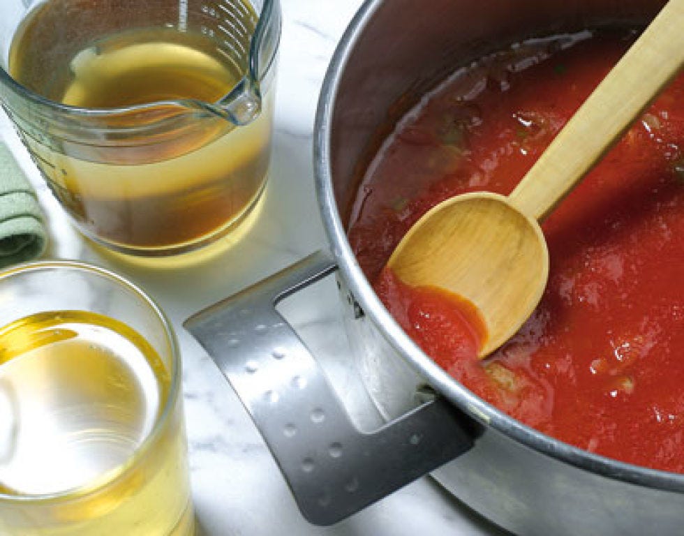 Fluid, Liquid, Drink, Serveware, Tableware, Alcohol, Alcoholic beverage, Ingredient, Drinkware, Condiment, 