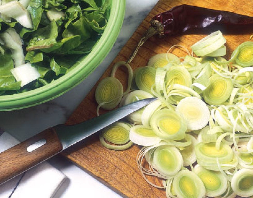 Food, Dishware, Leaf vegetable, Ingredient, Produce, Kitchen utensil, Vegetable, Cuisine, Kitchen knife, Serveware, 
