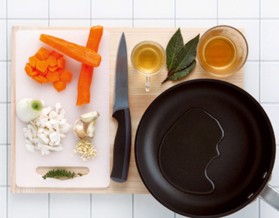 Carrot, Food, Baby carrot, Dishware, Root vegetable, Ingredient, Serveware, Produce, Vegetable, Vegan nutrition, 