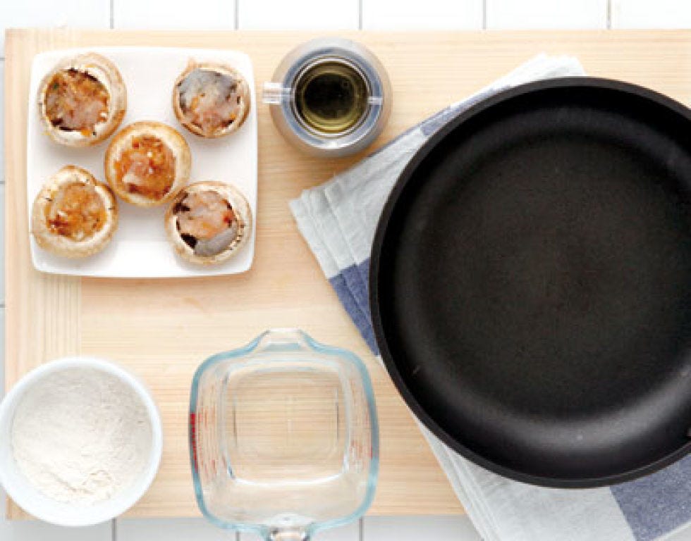 Dishware, Cuisine, Serveware, Food, Tableware, Dish, Recipe, Breakfast, Meal, Kitchen utensil, 