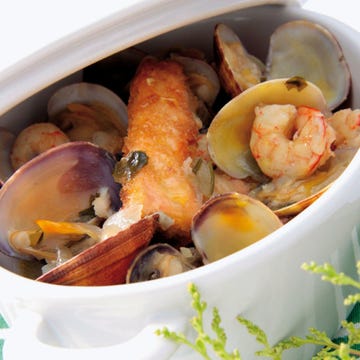Food, Ingredient, Serveware, Seafood, Tableware, Recipe, Dishware, Produce, Dish, Bowl, 