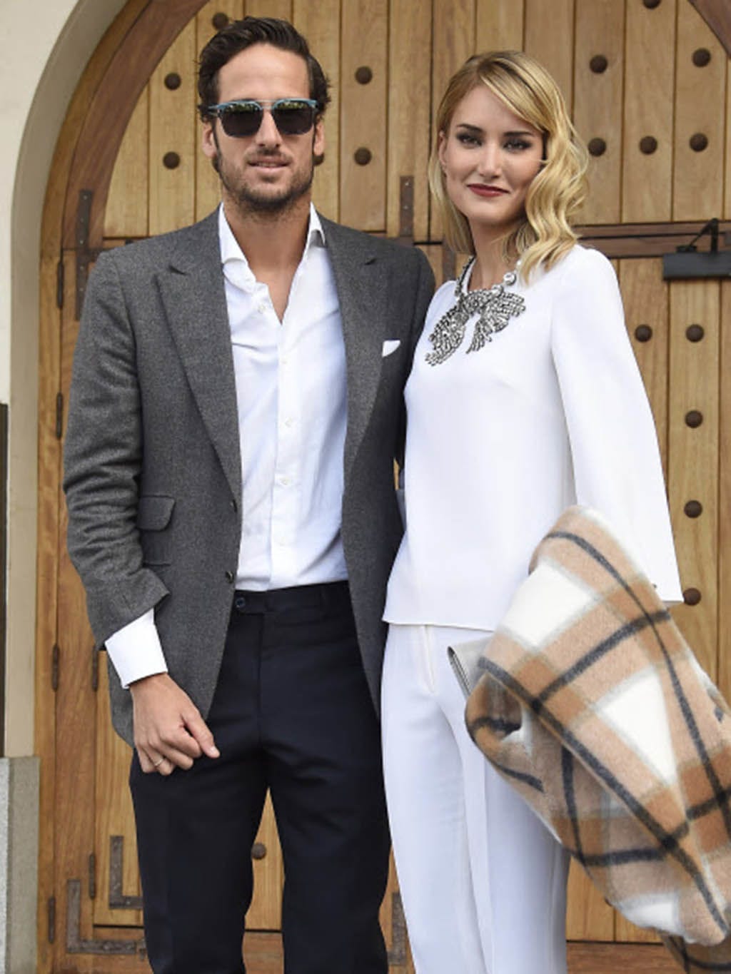 Face, Trousers, Coat, Suit trousers, Shirt, Collar, Outerwear, Formal wear, Style, Dress shirt, 