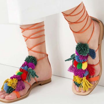 Pink, Purple, Magenta, Lavender, Teal, Peach, Natural material, Creative arts, Foot, Costume accessory, 