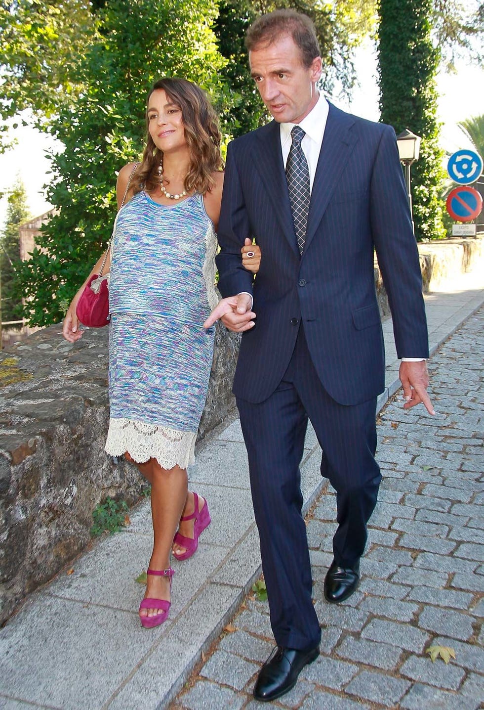 Clothing, Coat, Trousers, Collar, Shirt, Dress shirt, Outerwear, Suit, Suit trousers, Formal wear, 