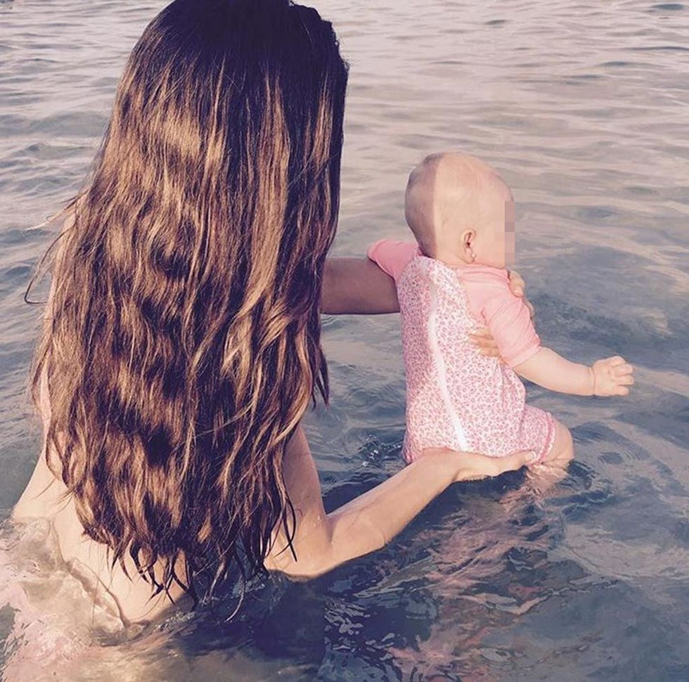 Water, People on beach, People in nature, Summer, Interaction, Beauty, Back, Long hair, Vacation, Love, 
