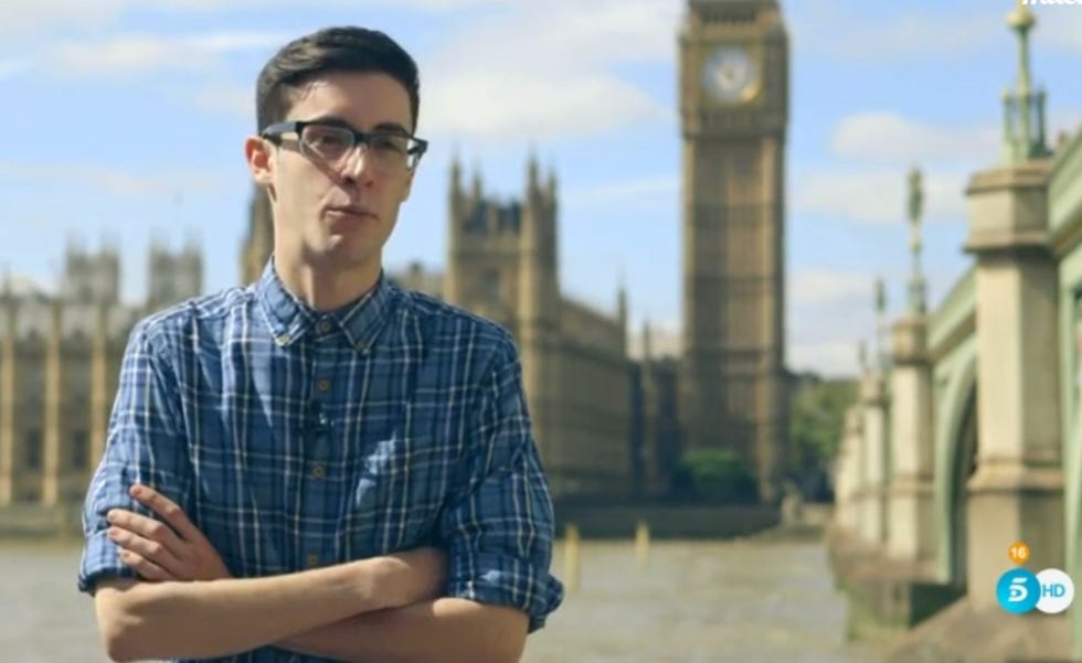 Eyewear, Glasses, Vision care, Dress shirt, Product, Clock tower, Collar, Plaid, Sleeve, Shirt, 