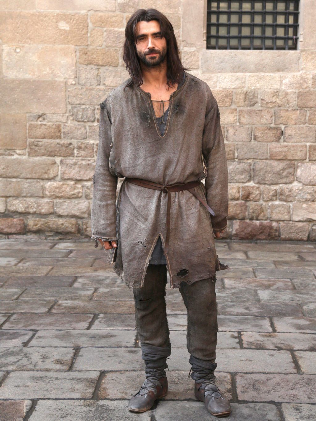 Clothing, Footwear, Brown, Sleeve, Textile, Jewellery, Style, Brick, Boot, Street fashion, 