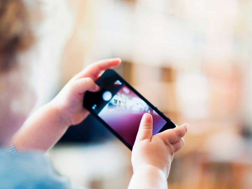 Niño con Smartphone